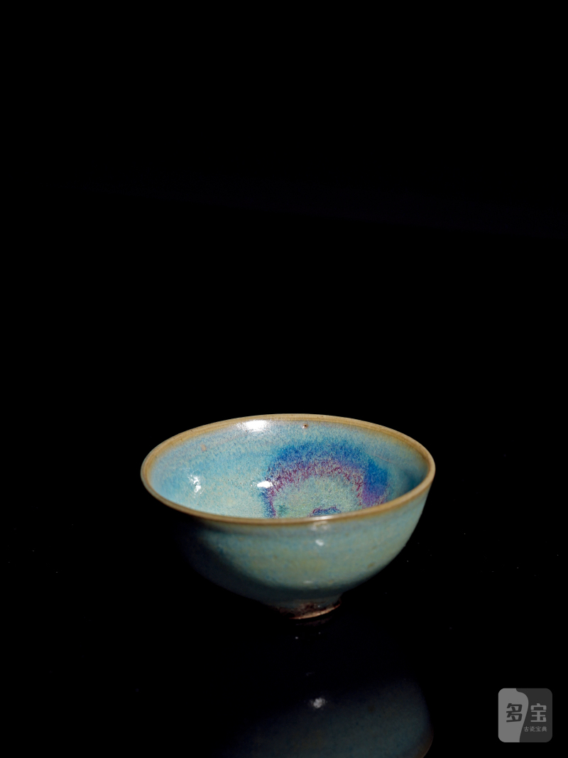 钧窑紫斑盏